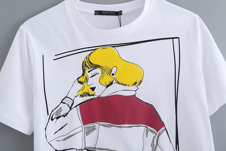 Tricou dama model larg cu aplicatie alba