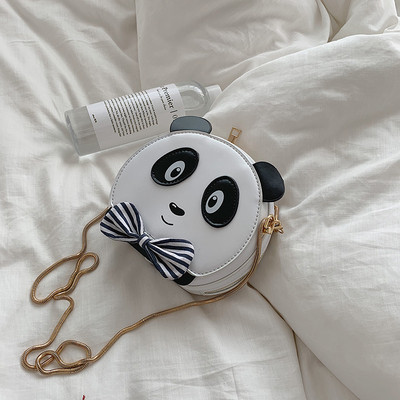 Geanta de dama moderna cu element 3D in patru culori