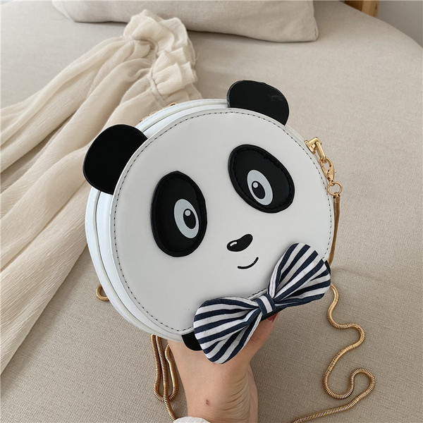 Geanta de dama moderna cu element 3D in patru culori