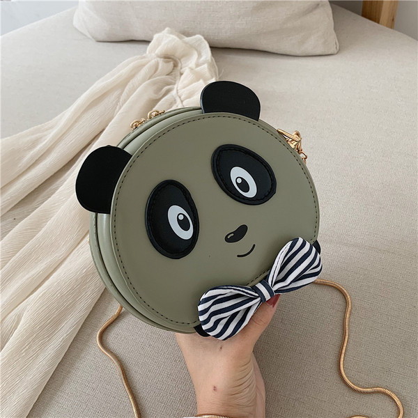 Geanta de dama moderna cu element 3D in patru culori