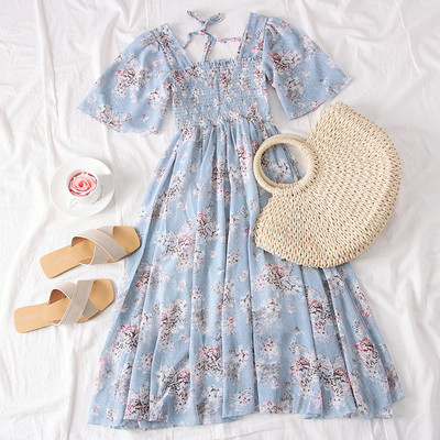 Rochie de dama decupata cu maneci 3/4 si motive florale in mai multe culori