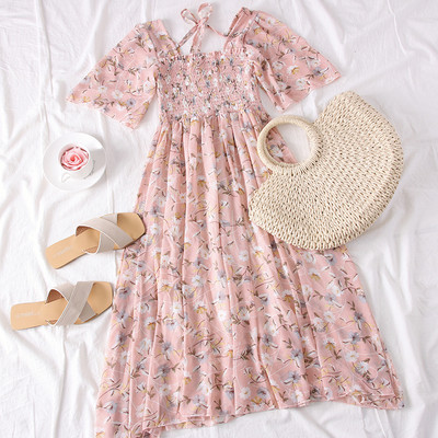 Rochie de dama decupata cu maneci 3/4 si motive florale in mai multe culori