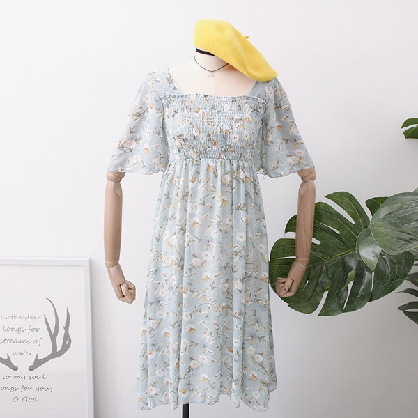 Rochie de dama decupata cu maneci 3/4 si motive florale in mai multe culori