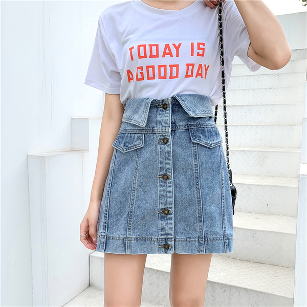 Fusta de dama moderna din denim cu nasturi si buzunar in albastru