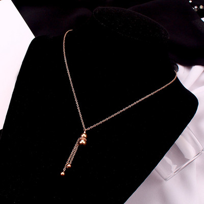 Colier elegant de dama - de culoare aurie