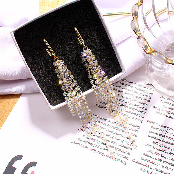 Cercei de dama actuali cu margele