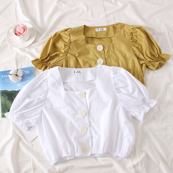 Bluză de damă modernă cu nasturi în alb, verde și maro