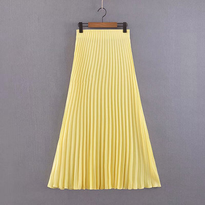 Fusta lungă plisată de damă, de culoare galbenă
