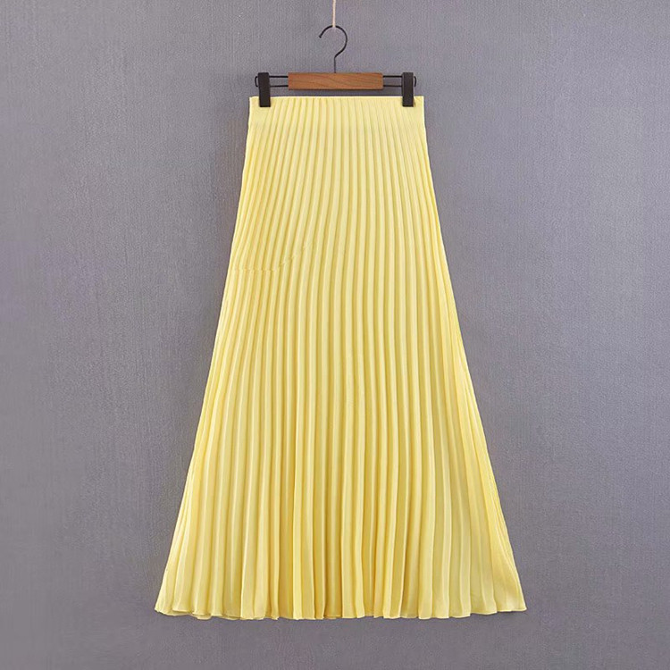 Fusta lungă plisată de damă, de culoare galbenă