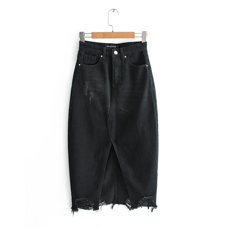 Fusta de dama din denim cu fanta si motive rupte