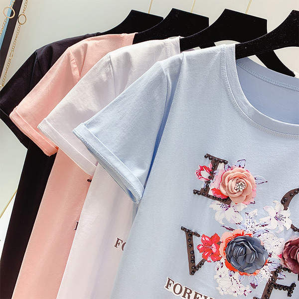 Bluză de damă modernă cu mâneci scurte și element 3D