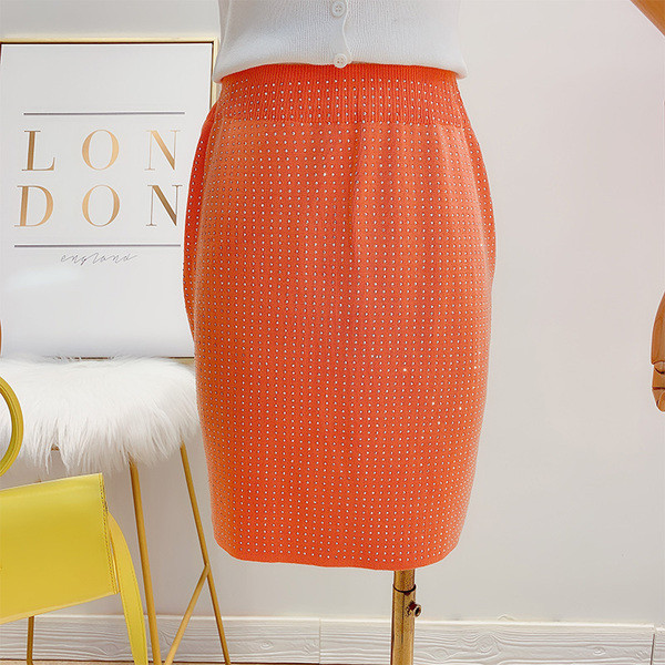 Fusta de dama cu talie inalta si pietre in mai multe culori