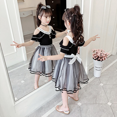 Rochie modernă pentru copii pentru fete în roșu și negru cu inscripții și tul