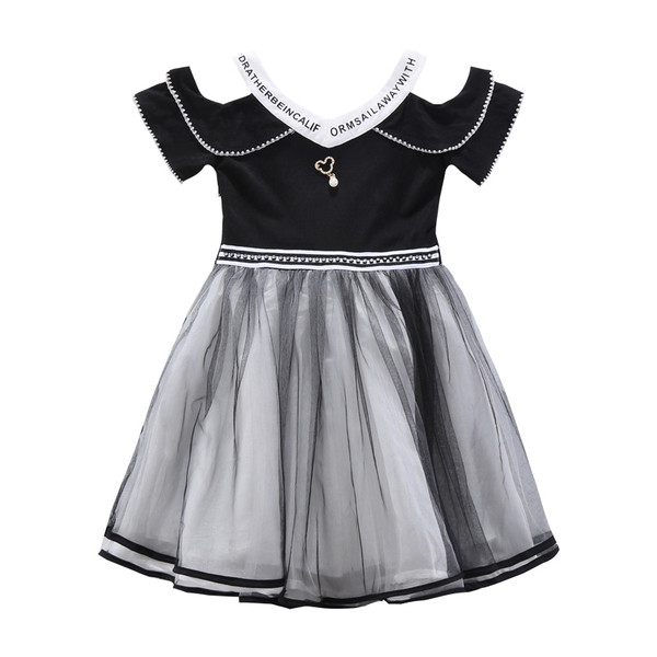 Rochie modernă pentru copii pentru fete în roșu și negru cu inscripții și tul