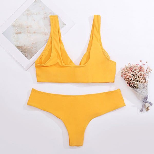 Γυναικείο μοντέρνο μαγιό σε κίτρινο χρώμα