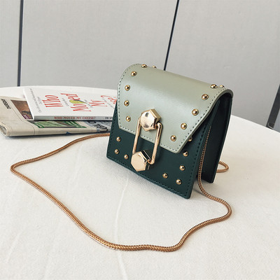 Geanta dama cu decor metalic - doua modele