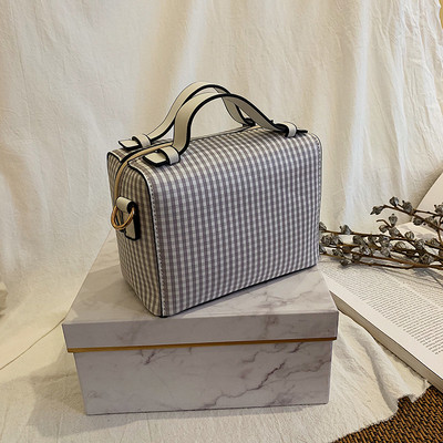 Geanta de dama cu maner lung si scurt in patru culori