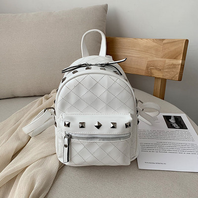 Rucsac modern de dama cu decor metan in patru culori