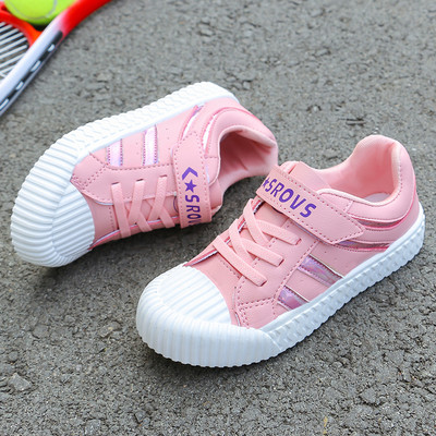 Tenisi actuali pentru copii pentru fete - în trei culori cu inscripție