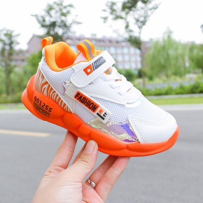 Adidași sport și de zi cu zi pentru copii în trei culori pentru fete