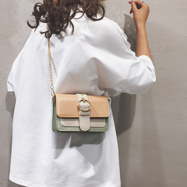 Geanta de dama moderna cu catarama in trei culori