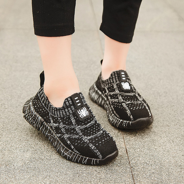 Tenisi moderni pentru copii pentru baieti si fete in trei culori