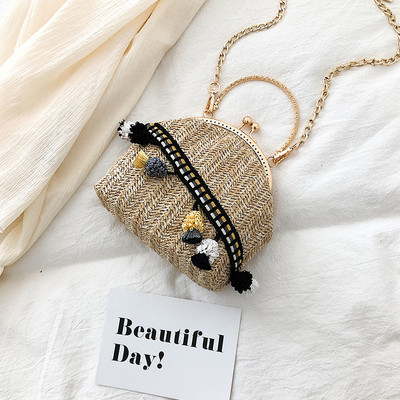 Geanta de dama cu inchidere metalica in doua culori