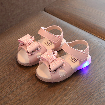 Sandale luminoase pentru copii alb si roz cu panglica