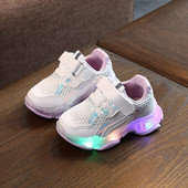 Tenisi luminoși pentru copii pentru fete - în trei culori