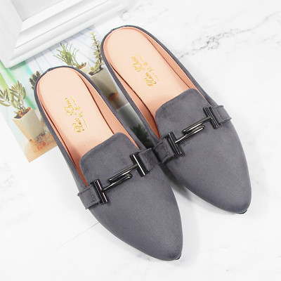 Γυναικείες παντόφλες με μεταλλικό στοιχείο σε πολλά χρώματα