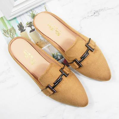 Γυναικείες παντόφλες με μεταλλικό στοιχείο σε πολλά χρώματα