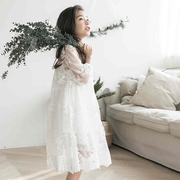 Modern gyerek csipke ruha labda színben lányoknak - két modell