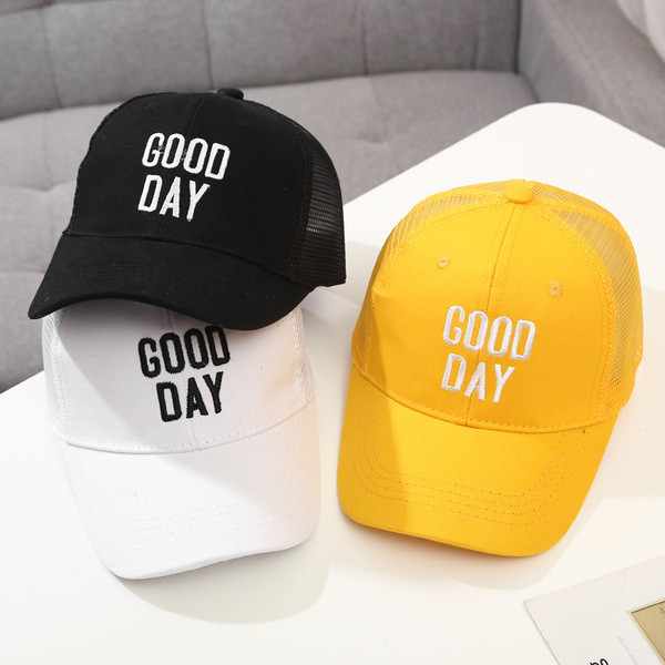 Palarie de dama eleganta cu plasa si broderie in mai multe culori