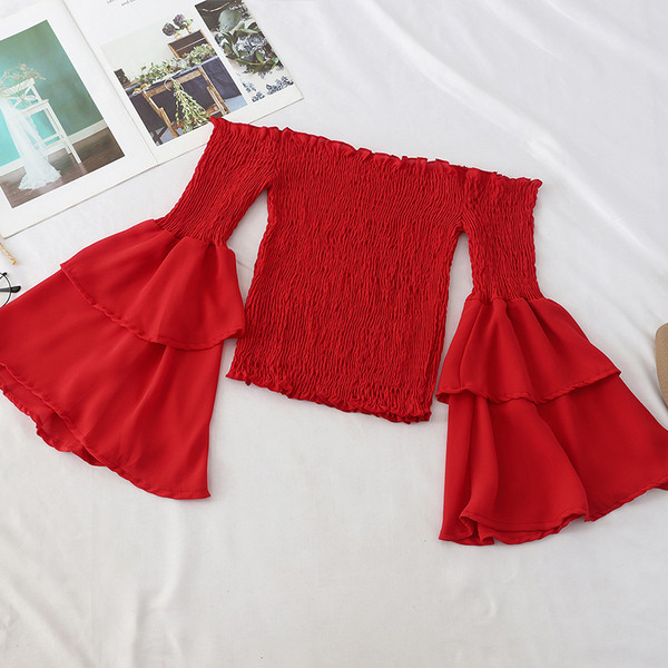 Bluză de damă actuală elastică cu mâneci lotus în roșu și alb