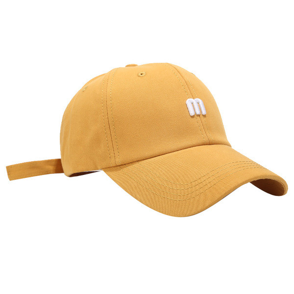 Спортна дамска шапка с козирка в няколко различни цвята 