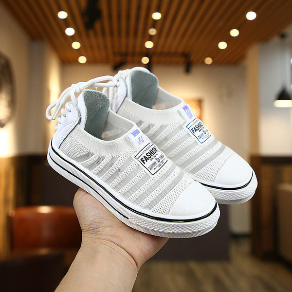 Adidași casual pentru copii în patru culori - pentru băieți și fete