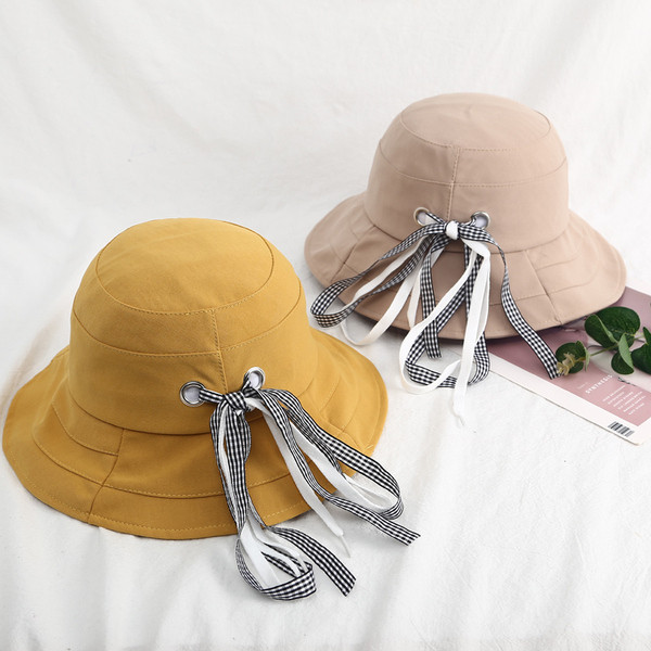 Palarie de dama cu legatura de culoare in mai multe culori