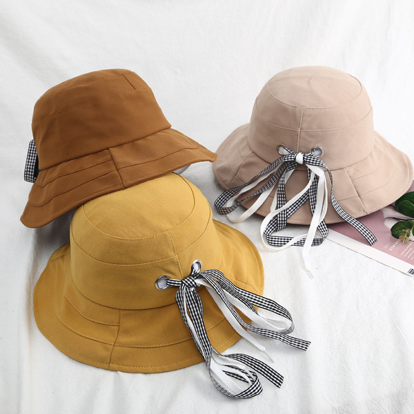 Palarie de dama cu legatura de culoare in mai multe culori