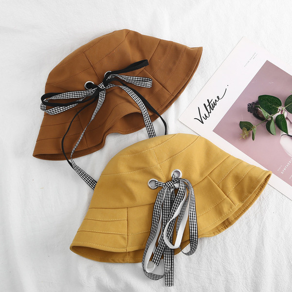 Palarie de dama cu legatura de culoare in mai multe culori