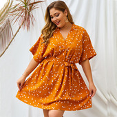 Дамска ежедневна рокля с V - образно деколте и връзки на талията - големи размери