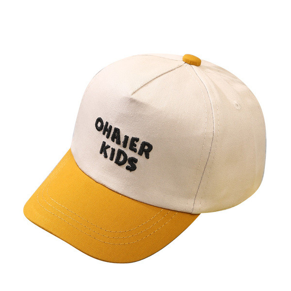 Ежедневна дамска шапка с бродерия с козирка в няколко цвята 