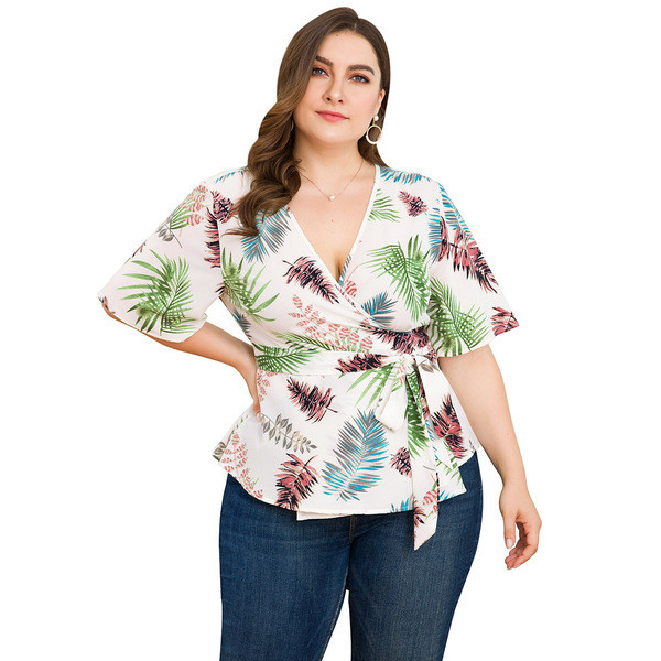 Bluză de damă modernă cu decolteu în V cu mâneci 3/4