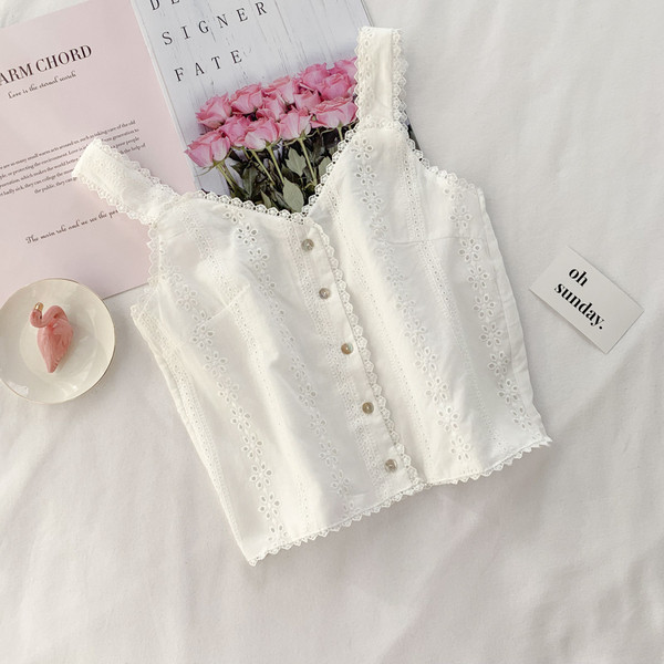 Maieu scurt de damă elegant, cu nasturi albi