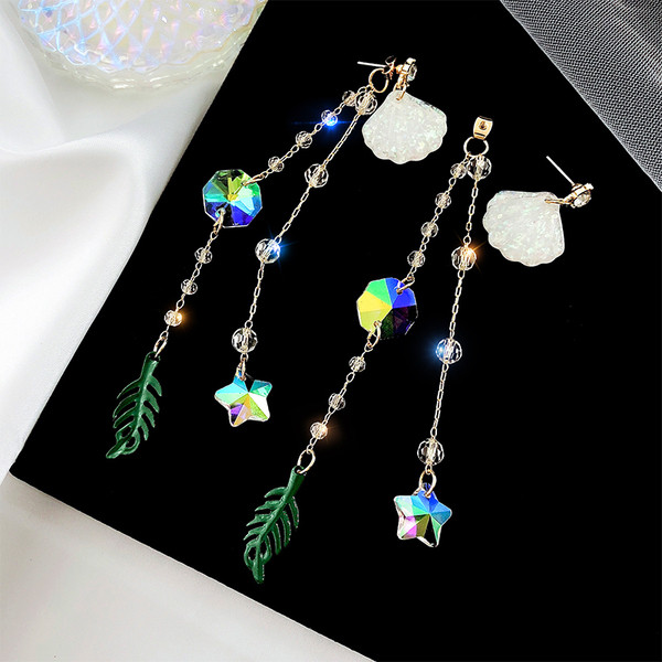 Model nou de cercei de dama cu pietre si margele