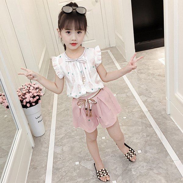 Set pentru copii elegant pentru fete în două culori - pantaloni scurți și maiou