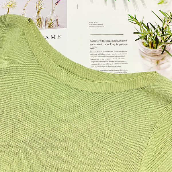 Tricou dama model simplu cu maneca scurta