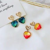 Cercei moderni de dama cu pietre - in doua culori