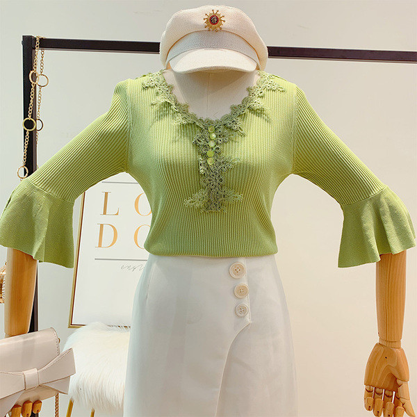 Bluza de dama cu maneci 3/4 si dantela in mai multe culori