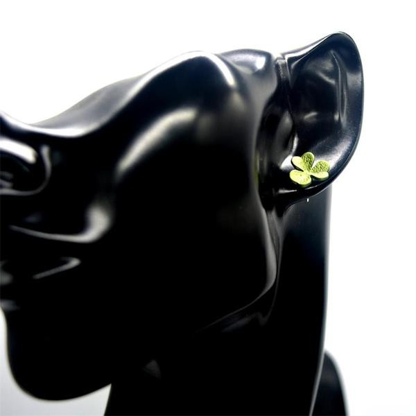 Cercei de dama in forma de trifoi de culoare verde