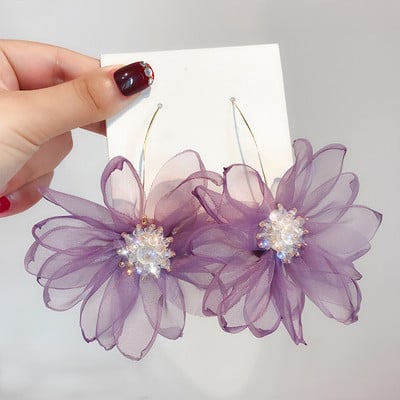 Cercei eleganti de dama in alb si mov